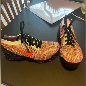 Women’s Nike vapor max